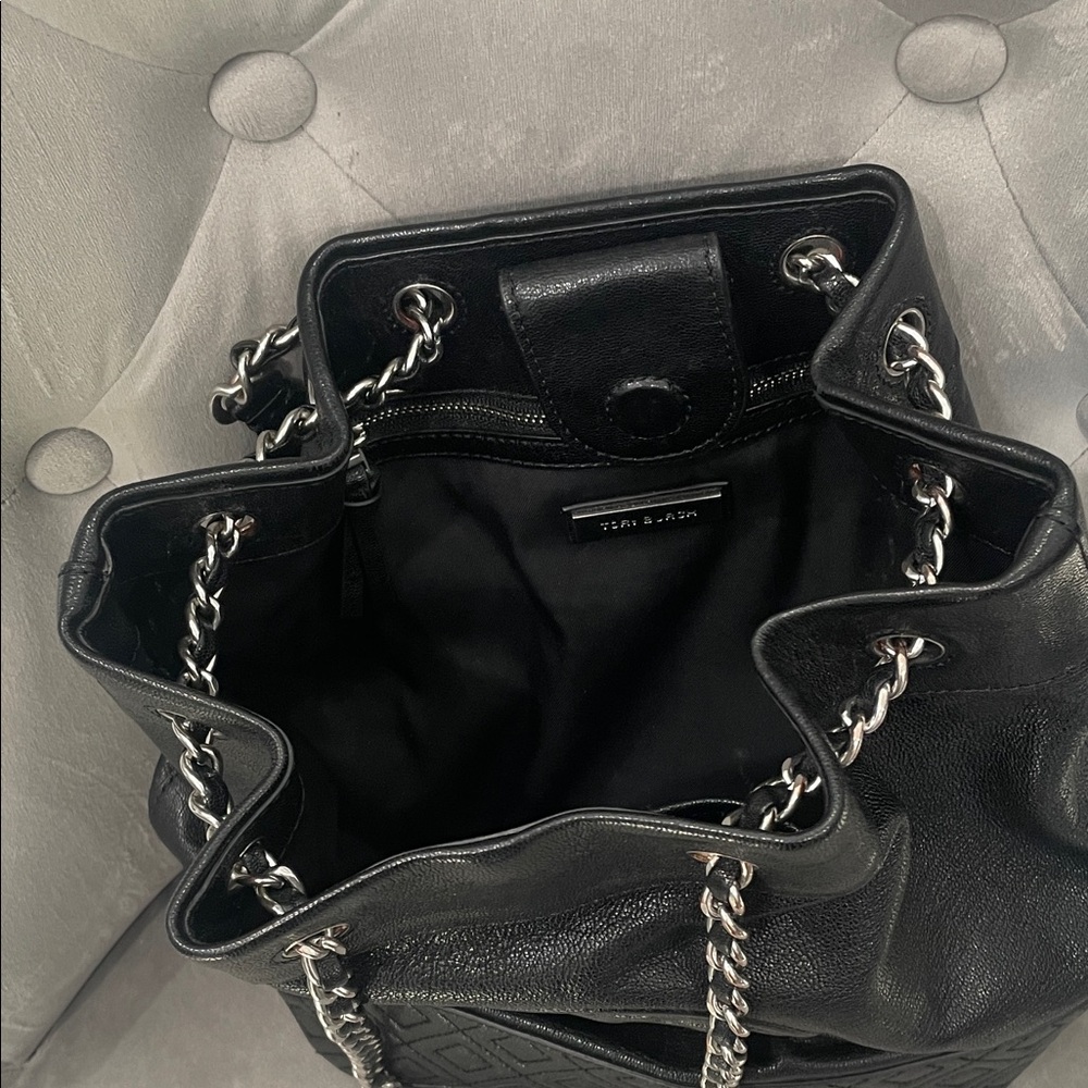 TORY BURCH Black Leather Tote Bag - Picture 8 of 11